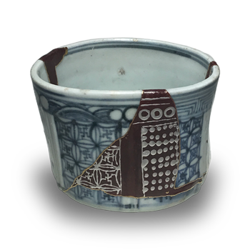 Early Imari Blue-and-White Character Pattern Auspicious Half-Cylinder Tea Bowl