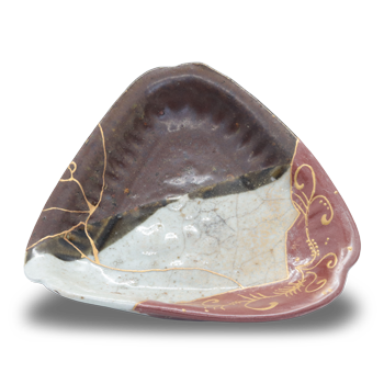 Early Imari Triangular Hira Mukozuke with Iron Sand Glaze